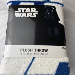 NEW Disney STAR WARS Plush throw blanket - White